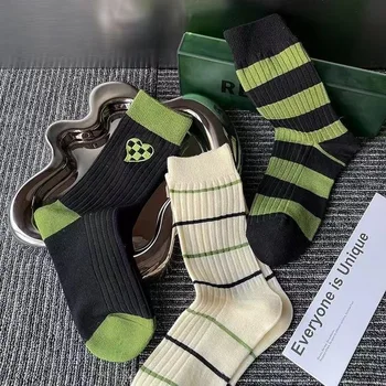 Модные уличные носки в стиле хип-хоп в черно-зеленую полоску Love Женские носки средней длины на все сезоны Универсальные носки для студенческой активности
